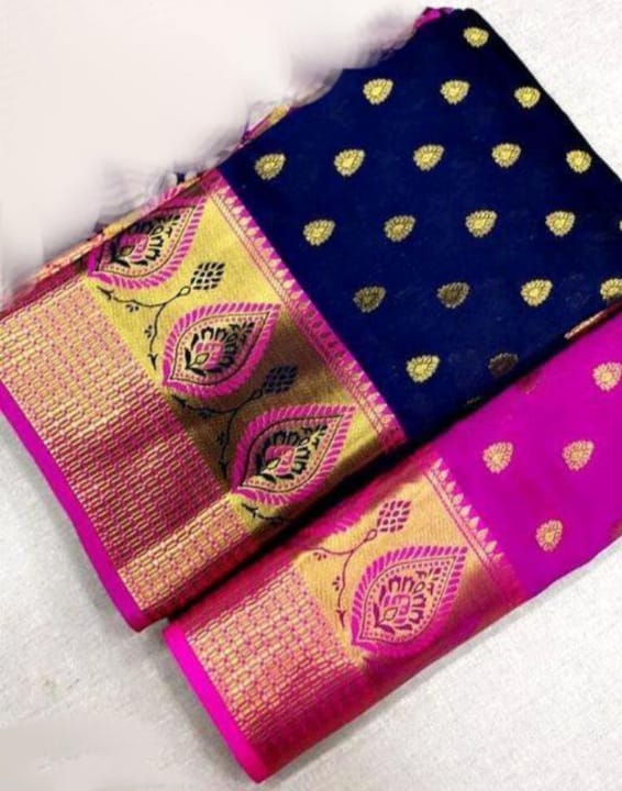 Woven Kanjivaram Silk Blend, Jacquard Saree