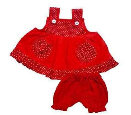 Cute Sleeveless Forck With Underwear For 4 To 9 Month Baby