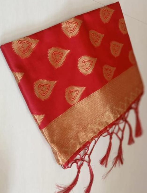 Women's Banarasi Soft Silk Saree With Unstitched Blouse Piece