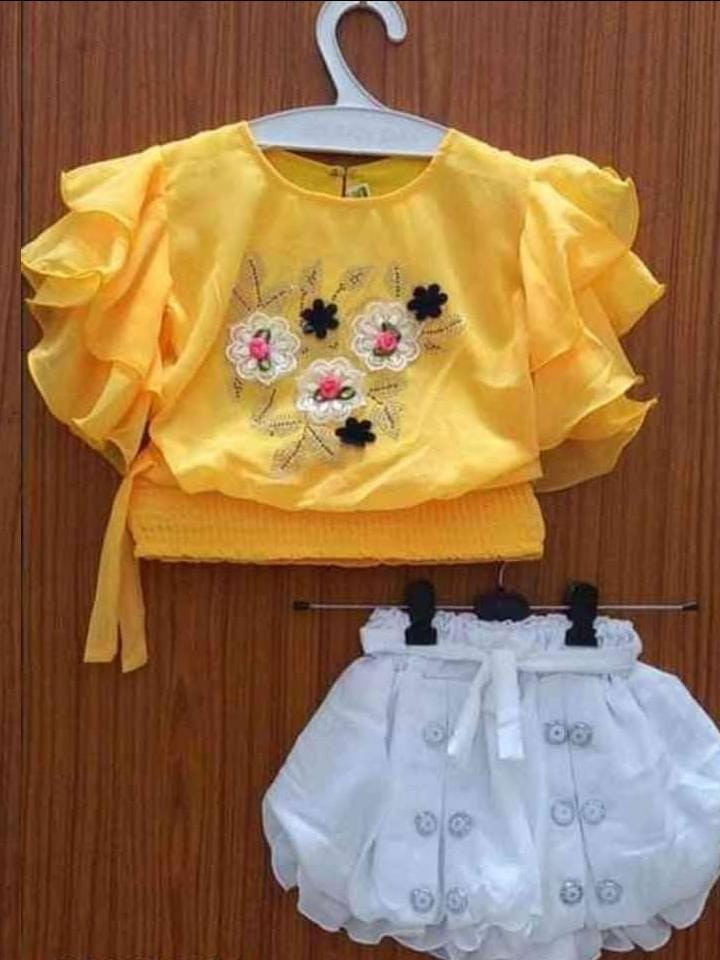 Trendy Top & Skirt For2 to 4 Year Girl.