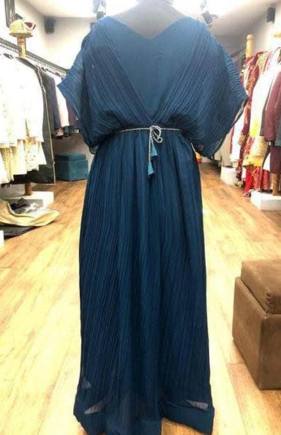 WEALTHY WOMEN™ V-Neck Gown