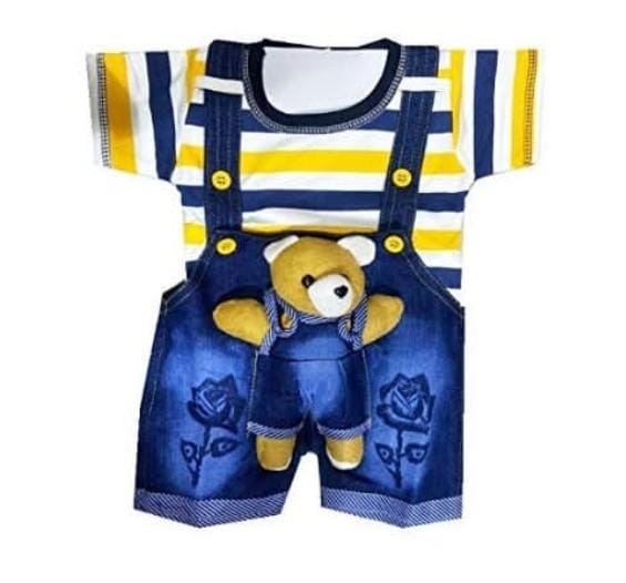 Cute Dungaree Set For 8 To 18 Months Baby